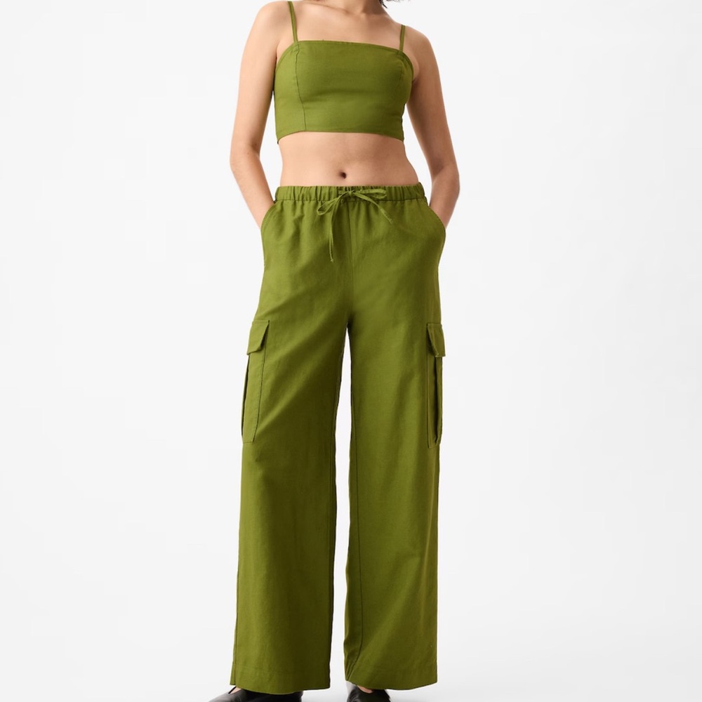 Gap Midrise army green cargo linen pants nwt